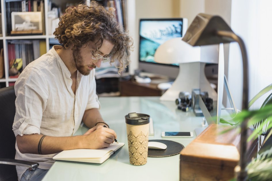 AI Free Writing: A Beginner's Guide to Getting Started Without Paying